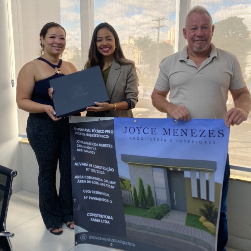 Entrega 1: Joyce Menezes com clientes